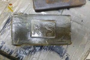 La Guardia Civil interviene más de una tonelada de hachís