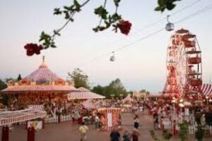 El Ayuntamiento invita al Día de la Policía Local en el parque de atracciones Tívoli World