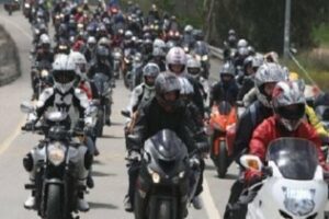 Este fin de semana las carreteras llenas de motos