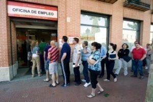 La Voz de Algeciras alerta sobre el crecimiento de la precariedad laboral en la ciudad