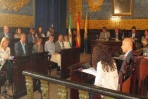 Landaluce culmina su mandato subiendo El IBI y El Agua