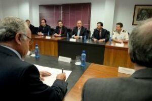APBA y Ayuntamiento firman un acuerdo para compartir bomberos