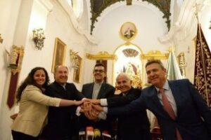 Firmado un convenido para iluminar La Palma y La Capilla de Europa