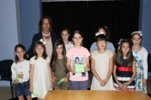 Estela Castillo Pérez, elegida Reina Infantil de la Feria Real 2015