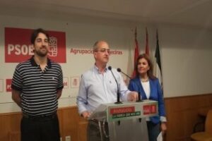 Silva: "Landaluce tampoco está en algeciras en el Día de la Mujer"