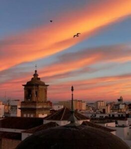 Algeciras y Marbella optan a la máxima inversión de la Junta en el Plan Turístico de Grandes Ciudades