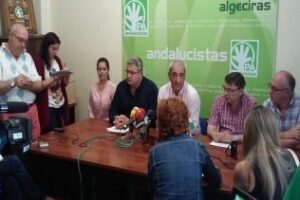 España (PA): Mi única obediencia es Algeciras, otros candidatos tienen otras servidumbres en Sevilla, Madrid o Barcelona"