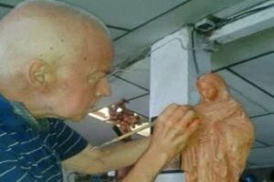 Fallece el escultor Nacho Falgueras, Hijo Adoptivo de La Línea