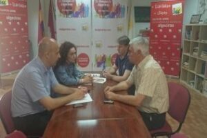 IU se reúne con Márgenes y Vínculos