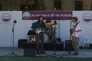 Comienza en el Parque María Cristina el evento fin de campaña de Algeciras Sí se puede