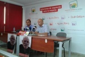 IU reclama horarios especiales en la sala de estudios del centro documental en la época de exámenes