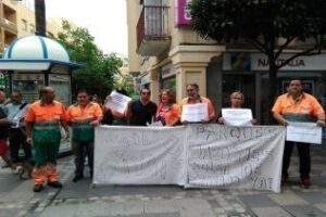 IU vuelve a participar en las reivindicaciones de los trabajadores eventuales de parques y jardines