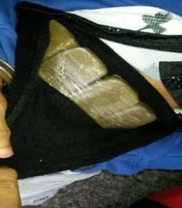 Detenido con droga adosada a la cintura