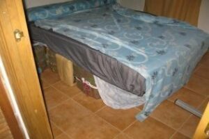 Desarticulada una guardería de droga en Tarifa