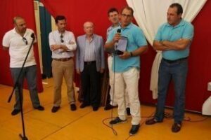 Javier Rodríguez y Diego de Salas, en la entrega de premios de rugby del Bahía 89