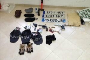 La Guardia Civil interviene tres armas dispuestas para su uso