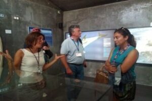 Más de ochenta profesionales del sector conocen el avistamiento de cetáceos como reclamo turístico