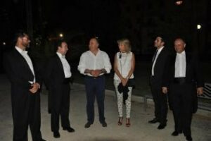 Los Tres Tenores llenaron de lírica y humor la cálida noche del Parque María Cristina