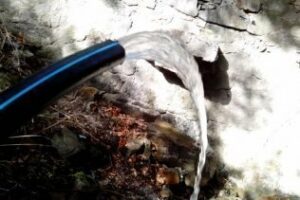 AGADEN "La captación de agua en la Garganta del Capital tiene que ser extinguida"