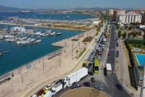 Landaluce afirma que si la UE quiere respeto debe dirimir el conflicto"