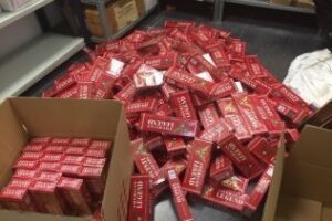 Casi dos millones de toneladas de tabaco de contrabando fueron intervenidas en lo que va de año