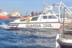 Intervenidos 360 kilos de hachís ocultos en el casco de una embarcación