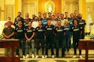 El Algeciras CF realiza la tradicional ofrenda floral a la Virgen de la Palma