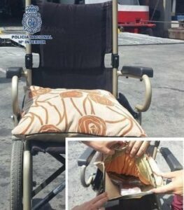 Detenido al embarcar a Algeciras con dos kilos de hachís en una silla de ruedas