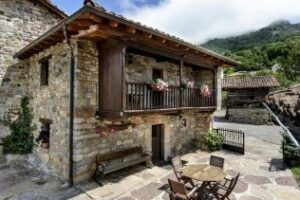 Crecen un 27% los viajeros que optan por el turismo rural este verano