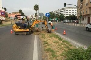 Parques y Jardines arregla medianas e isletas