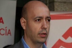 IU solicita una aclaración sobre los impagos a los trabajadores de ADL