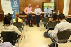 DinamizAlgeciras presenta a los comerciantes su nueva app