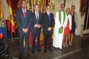 Jura de cargos de la nueva junta de gobierno de la Hermandad de Nuestra Señora del Rocío