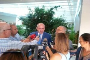 Morón pide a la CEC que ponga en marcha una delegación comarcal