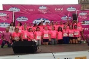 Puertoblanco vuelve a ganar en la X carrera de la mujer celebrada en Sevilla