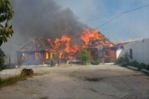 Un incendio arrasa el Restaurante La Guitarra y 16.000 hectáreas, pudo ser provocado según testigos