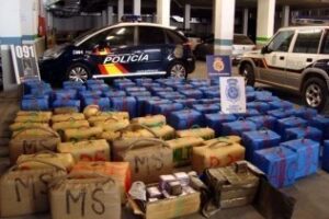 Dos toneladas de hachís intervenidas por la Policía Nacional La Línea