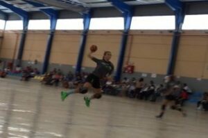 Lucia Sanz una de las Cinco del Ciudad de Algeciras convocadas por la Andaluza