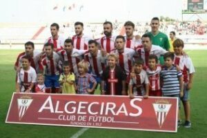 (0-2) El Algeciras pierde en casa ante un rival directo