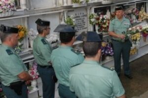 Homenaje de la Guardia Civil a los caídos de la Comandancia
