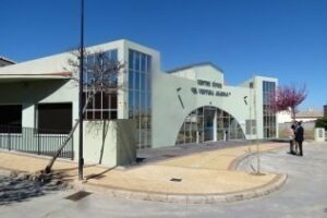 Vecinos de San Bernabé lamentan que se les impidiera el acceso al centro cívico para una fiesta de halloween