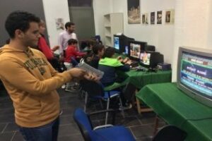 El centro cívico de San Bernabé acoge la II edición del Gaming Weekend