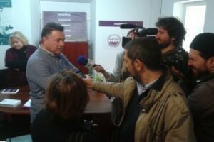 Delgado visita la sede de Podemos en Algeciras