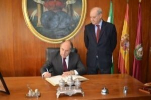 El delegado de Zona Franca y el alcalde de Algeciras mantienen un encuentro de trabajo en el Consorcio gaditano