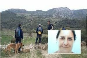 Encuentran con vida a la mujer desaparecida hace una semana en Ubrique