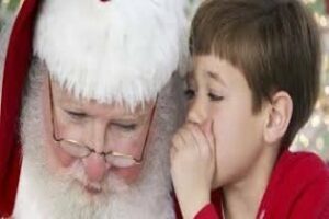 Papa Noel llegará este sábado a Algeciras escoltado por dos gaiteros escoceses