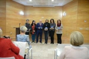 El Centro Documental acoge la presentación del poemario La Amapola y el Sultán" de Rafael Macías