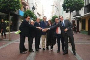 La Junta concede a Algeciras el reconocimiento de Centro Comercial Abierto