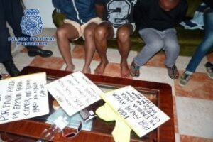 Desarticulada una red que obligaba a mendigar y prostituirse a ciudadanos nigerianos