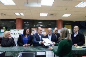 Educación afirma que estaba "a la espera" de la documentación para el Conservatorio